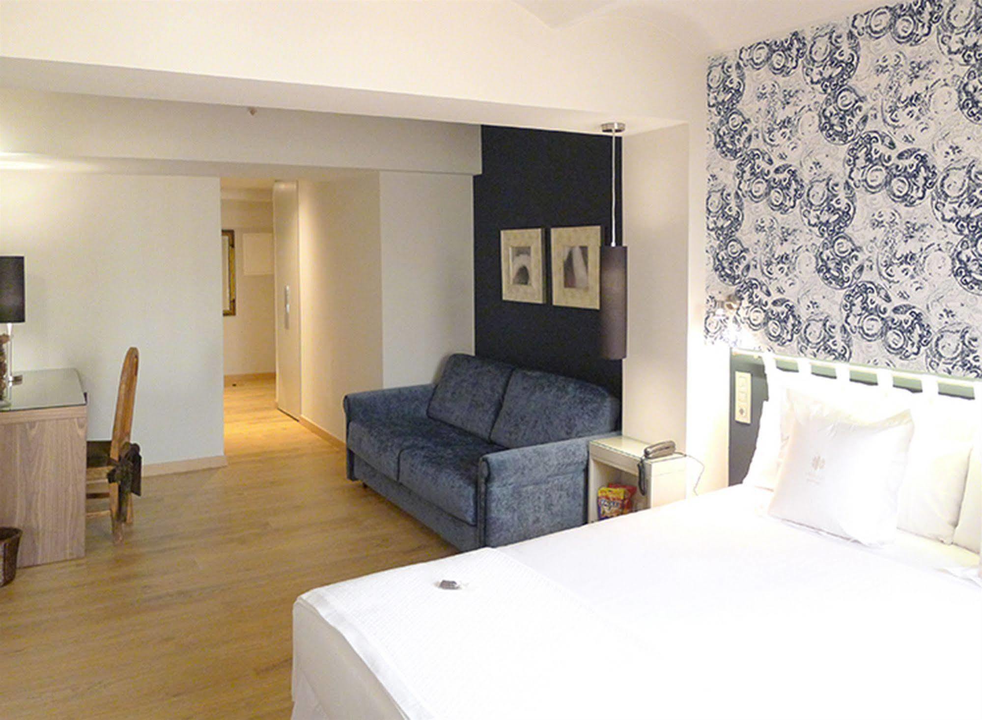 Vasanta Powered By Sonder Hotel Barcelona Bagian luar foto